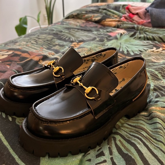 Lug Sole Bee Loafers 10 NWOB - Picture 3 of 5